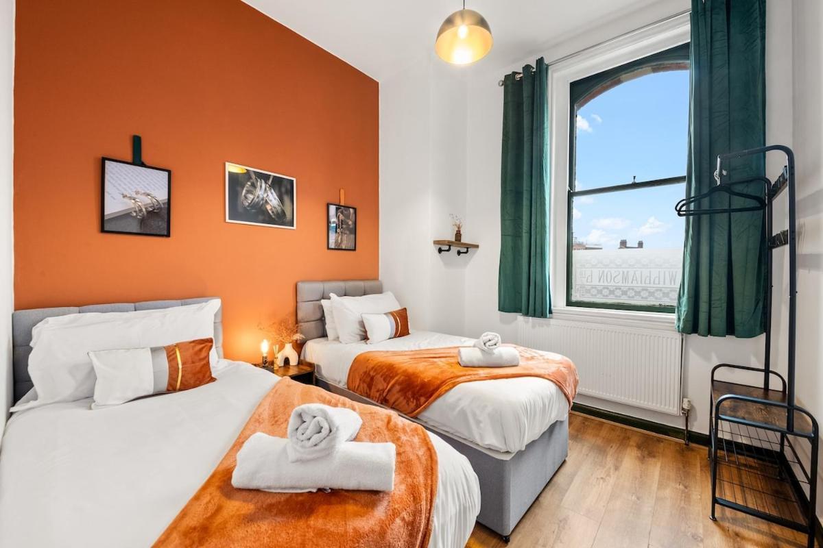 Stylish 3 Bed * Birmingham